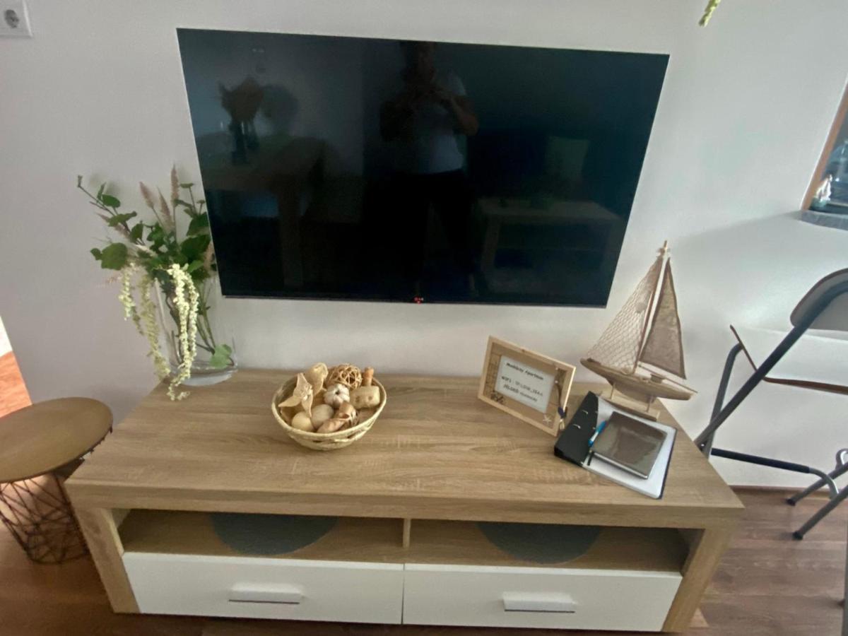 Munkacsy Apartmanok Balatonfenyves Buitenkant foto